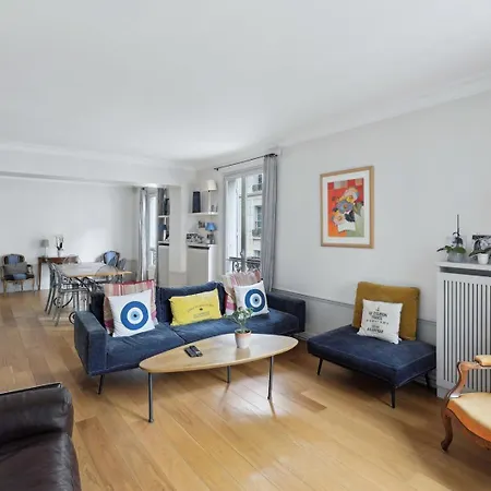 Grand 140m² A Deux Pas De La Tour Eiffel Apartment