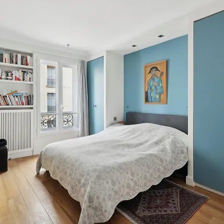 Apartment Grand 140m² A Deux Pas De La Tour Eiffel Paris